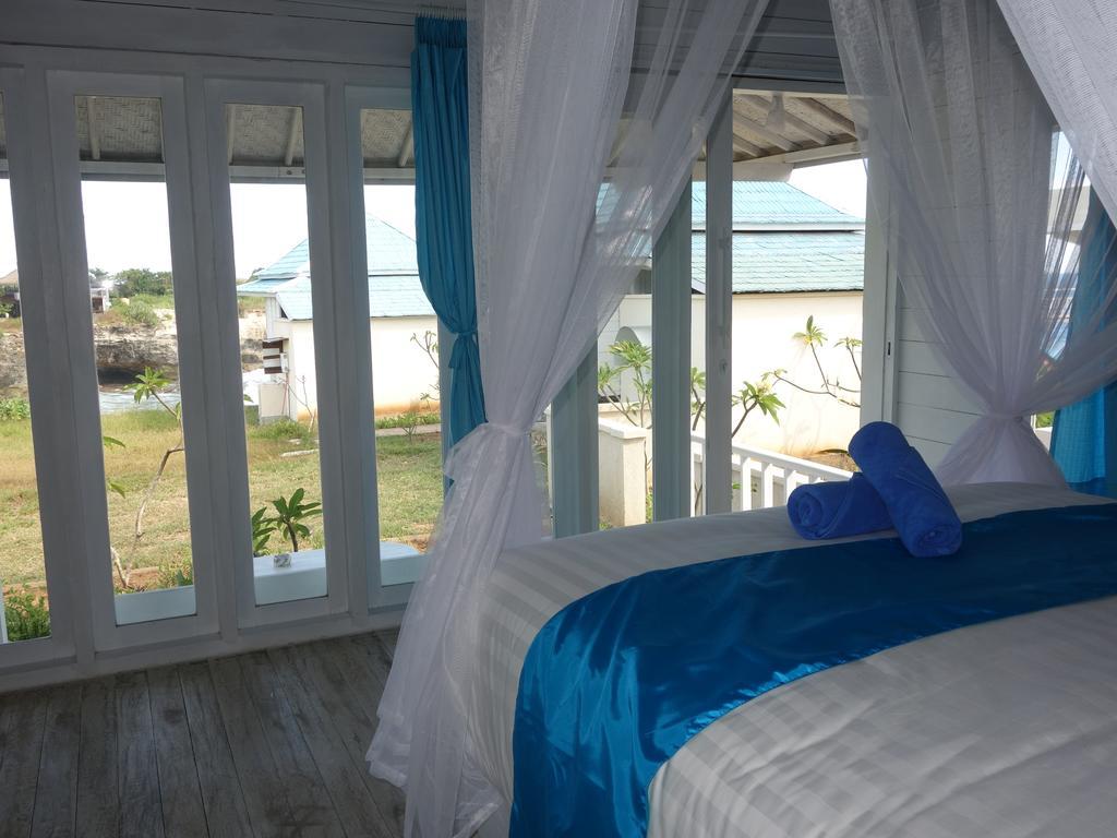 Cliff Park Lembongan Hotel Exterior foto